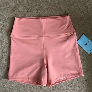 FLEO True High Contour Short 4” Higher Rise Shorts Blooming Dahlia Size M